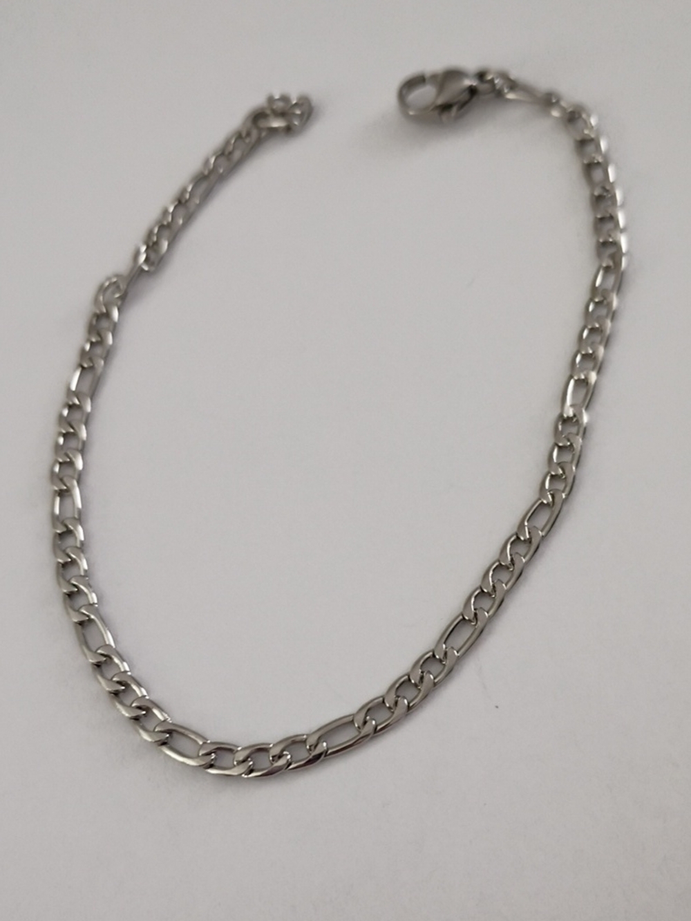 Men's Silver Figaro Chain Bracelet - Sleek Stainless Style